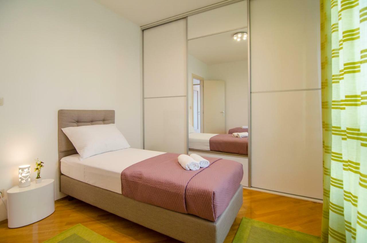 Split Apartment Sinisa Eksteriør billede